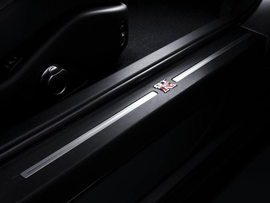  Nissan GT-R 2007 года  (фото 167 из 480)